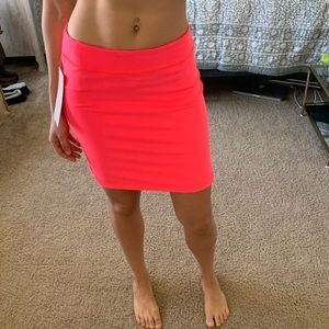 Lululemon pink city skirt 6